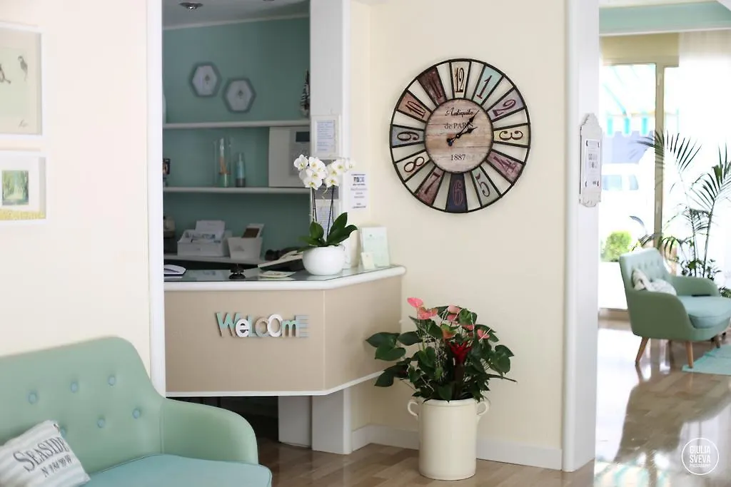 Hotel Flora Cattolica